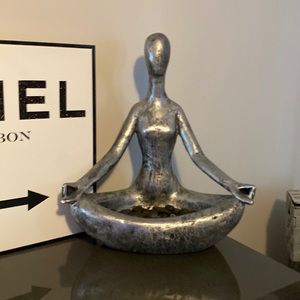 Meet your Posher, Diana